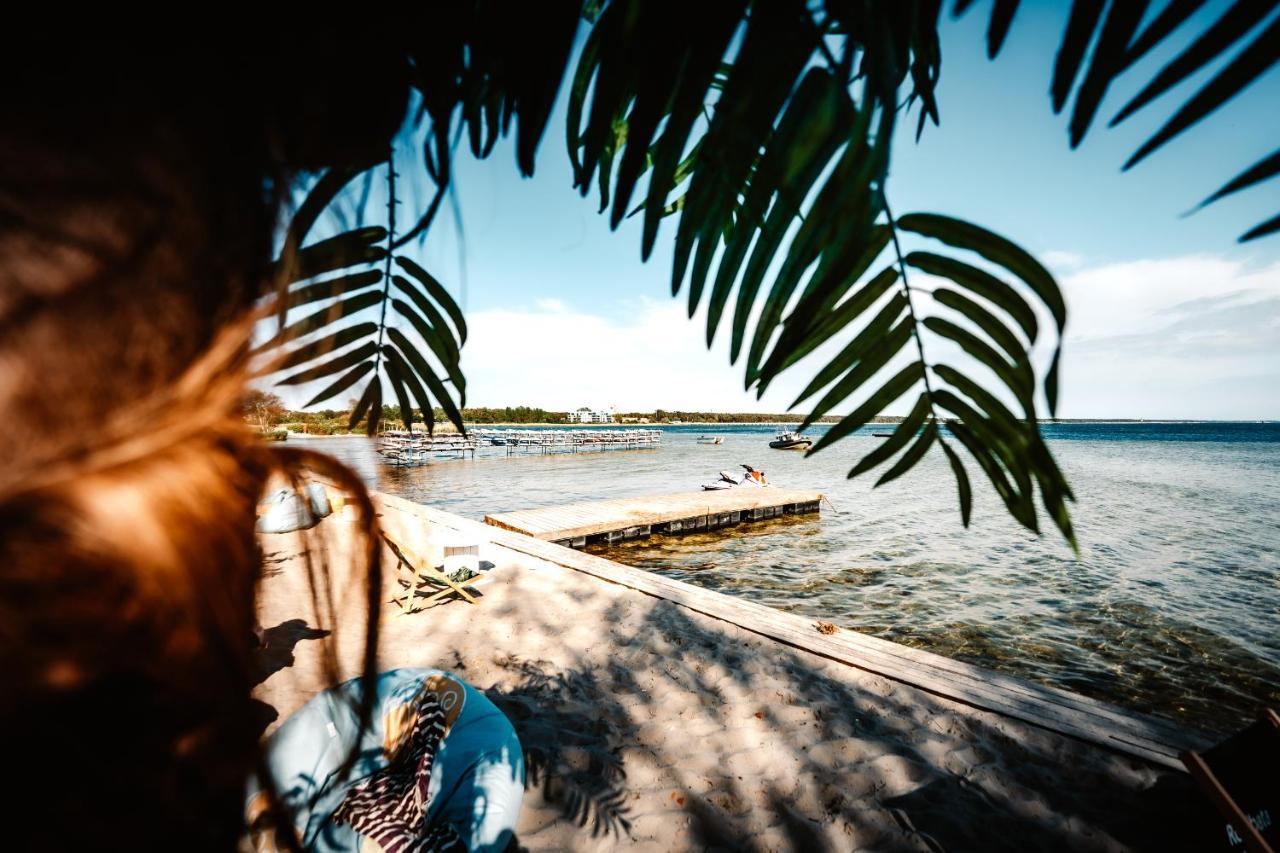 Camping Molo Surf Spot ياستارنيا المظهر الخارجي الصورة