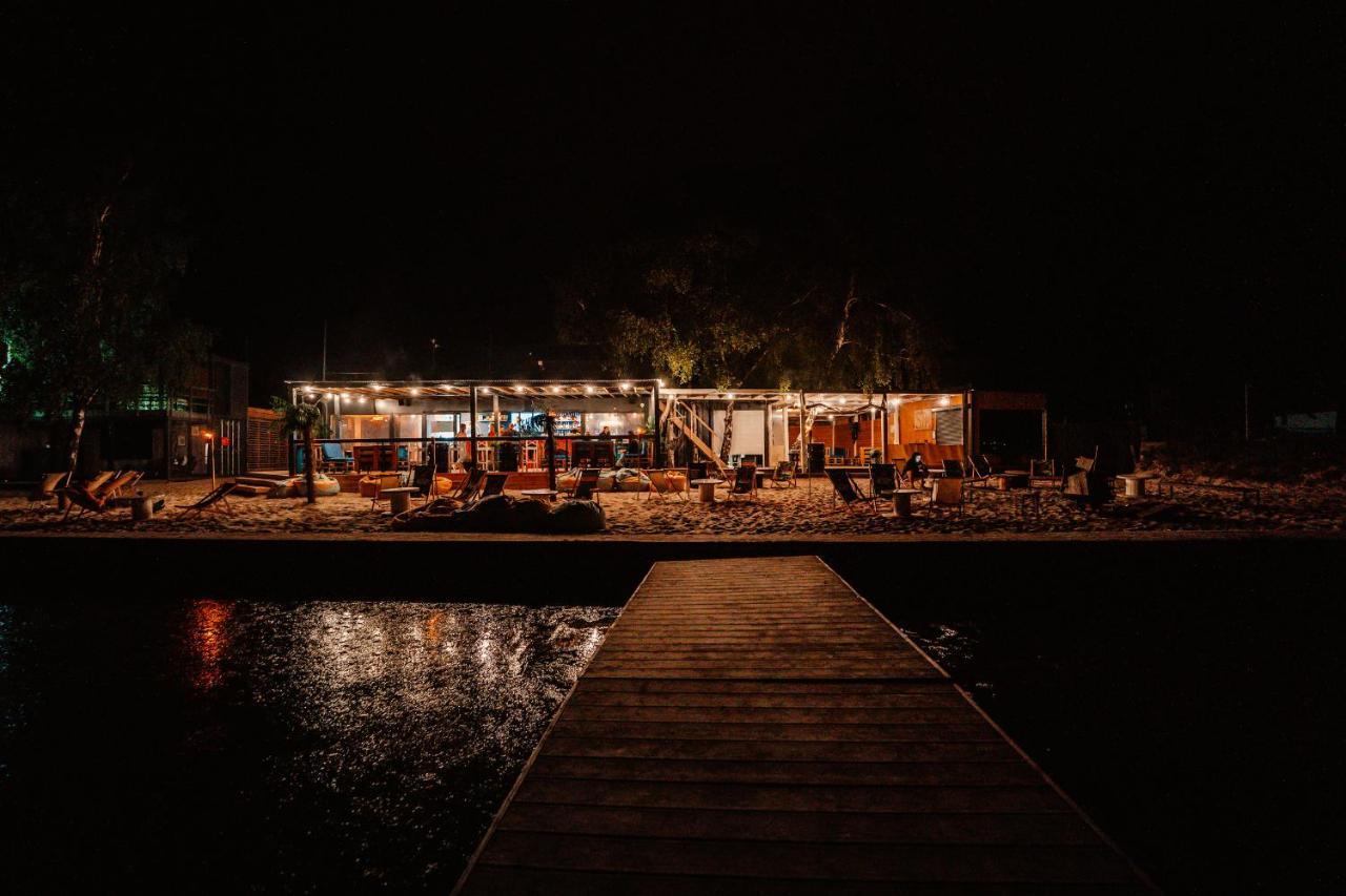 Camping Molo Surf Spot ياستارنيا المظهر الخارجي الصورة